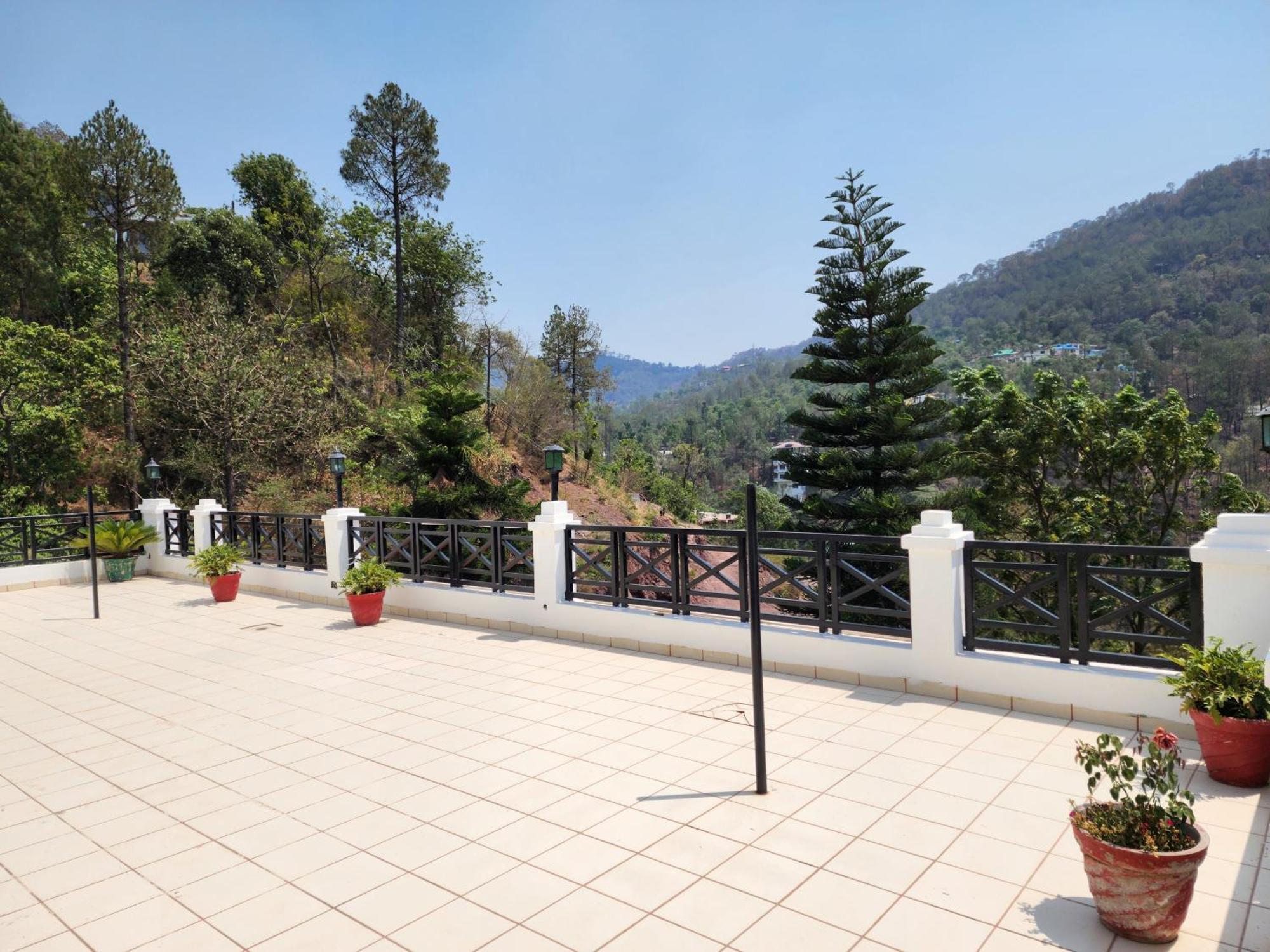 Hotel Royal Ark - Kasauli Exterior foto